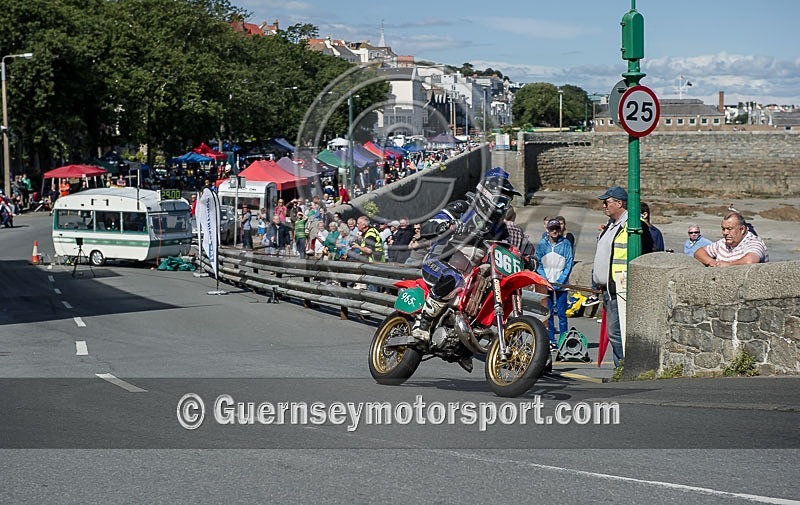 Hill Climb_07-09-2013_BIKE-30 - BIKES_07-09-2013