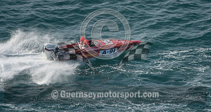 Worlds Powerboats_2014_Race-1-163 - UIM CLASS 3A & 3B WORLD OFFSHORE CHAMPIONSHIP_RACE-1