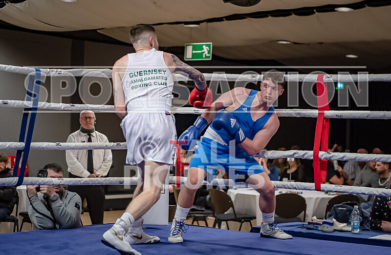 BOUT 7 - Scott Little v Ethan Jones-31 - BOUT 7 - Scott Little v Ethan Jones