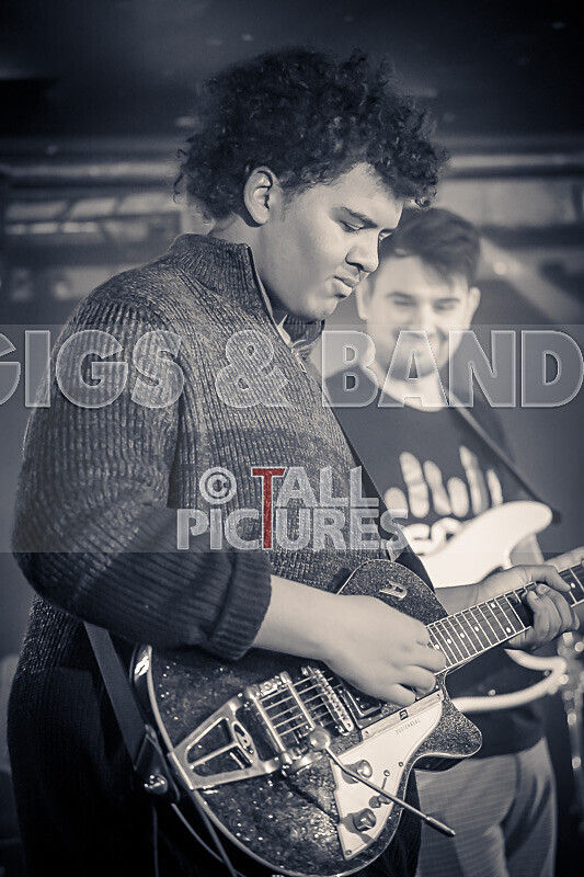 Motionless-44 - MOTIONLESS