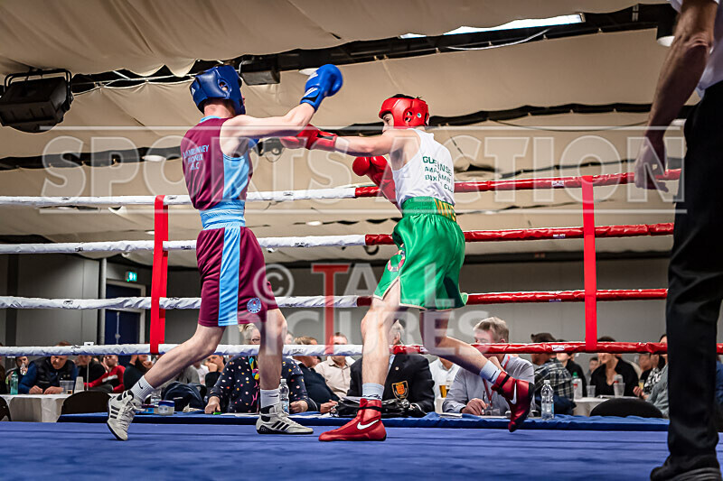 BOUT 4 - Ross Vining v Lewis Oyler-16 - BOUT 4 - Ross Vining v Lewis Oyler