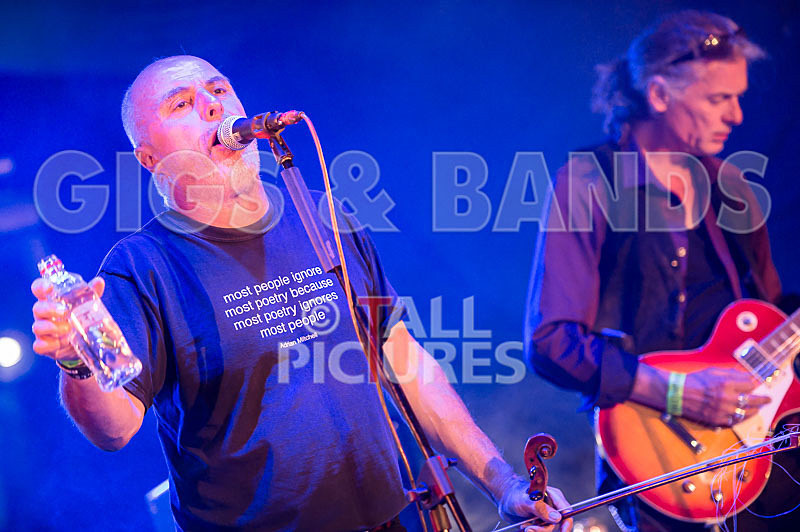 Attila the Stock Broker-55 - ATTILA THE STOKEBROKER'S BARNSTORMERS