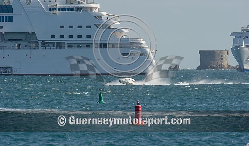 Powerboat Race_25-08-2013-73 - RACE-11 NORTH BEACH