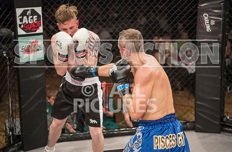 Marcin Wilinski v Dave Fairbrother-27 - BOUT 2 Marcin Wilinski v Dave Fairbrother