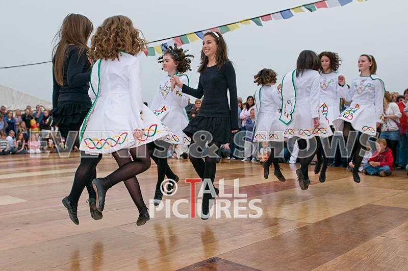 Lib Day08-177 - 2008 DAYTIME ATMOSPHERE