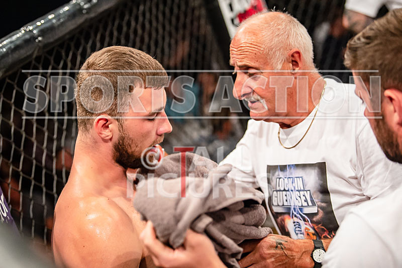 BOUT-3- Mateusz Wierzbicki v Shane Bentley-18 - BOUT-3: Mateusz Wierzbicki v Shane Bentley