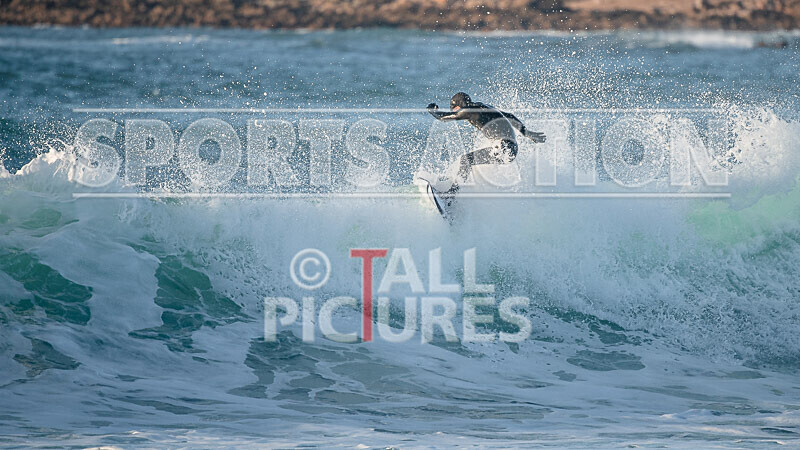 Vazon Surfing_27-02-2021-16 - SURFING AT VAZON BAY GUERNSEY