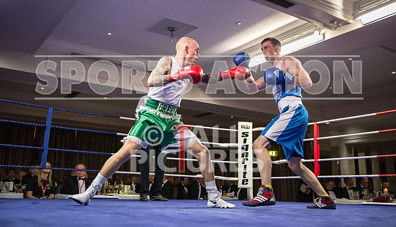 Bout - 8_Nathan Green v Joe Dennison-35 - Bout - 8_Nathan Green v Joe Dennison