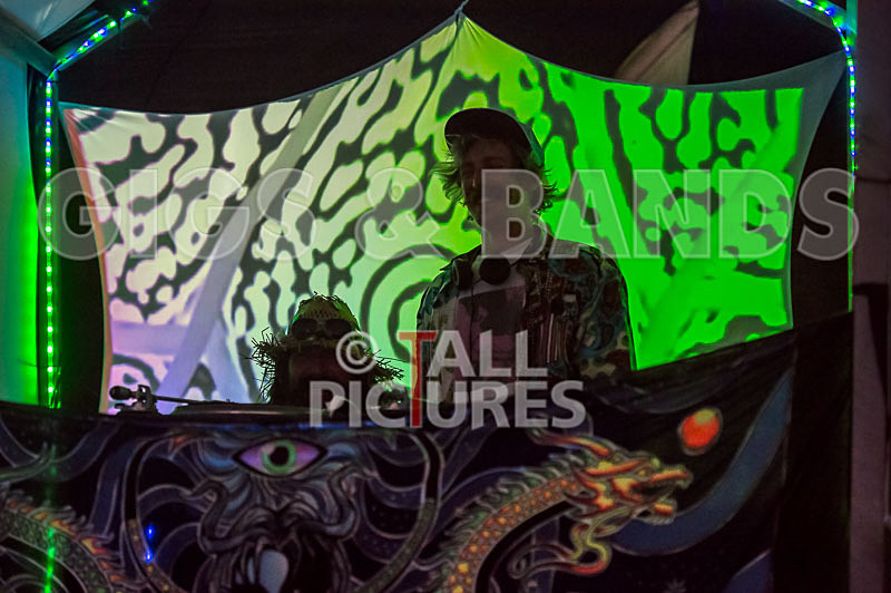 The Peace Tent_2015-32 - CHAOS PEACE TENT 2015