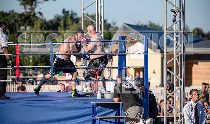 BOUT-8- Sam Steventon v Dave The Bomber Thorn-12 - BOUT-8: Sam Steventon v Dave 'The Bomber' Thorn