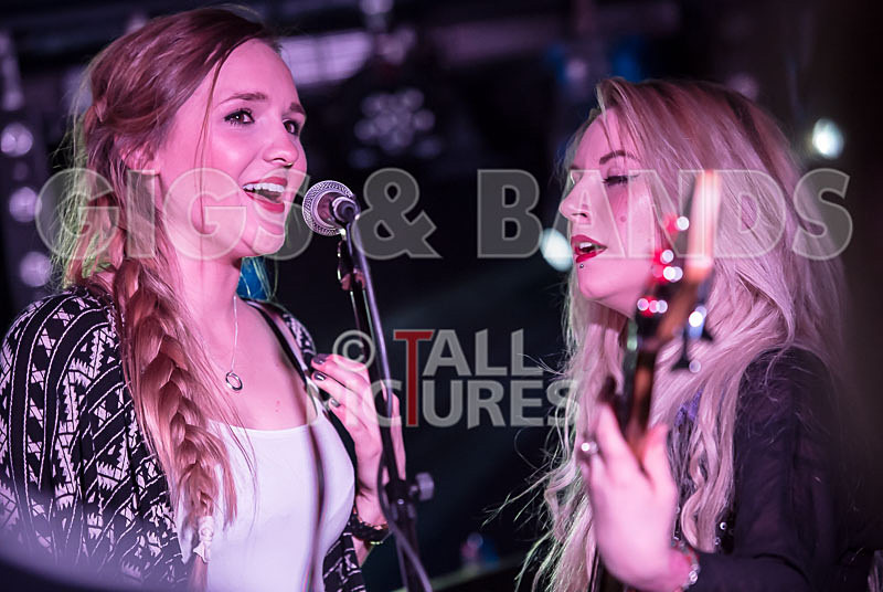 Frankie Davies-22 - FRANKIE DAVIES