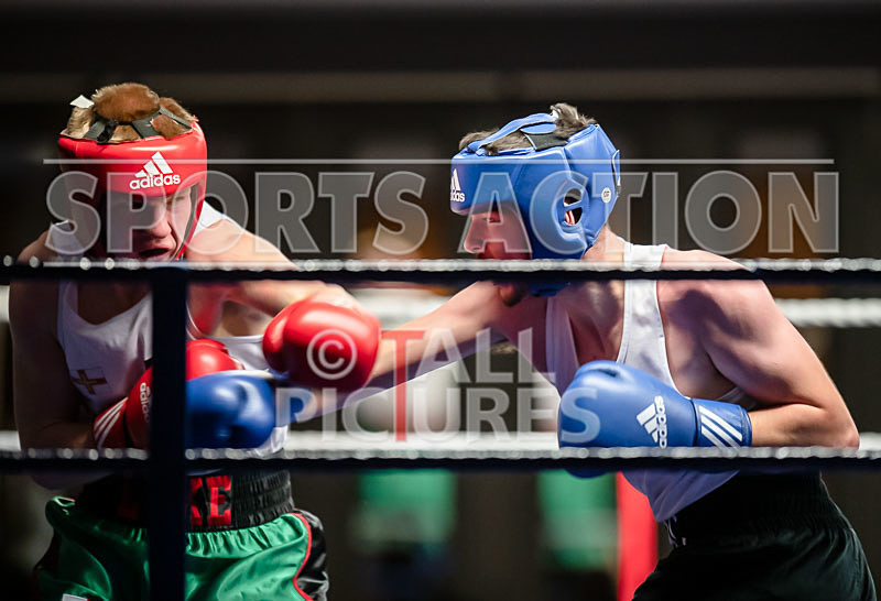 BOUT-2_Luke Robert v Domenico Cianni-20 - BOUT-2_Luke Robert v Domenico Cianni