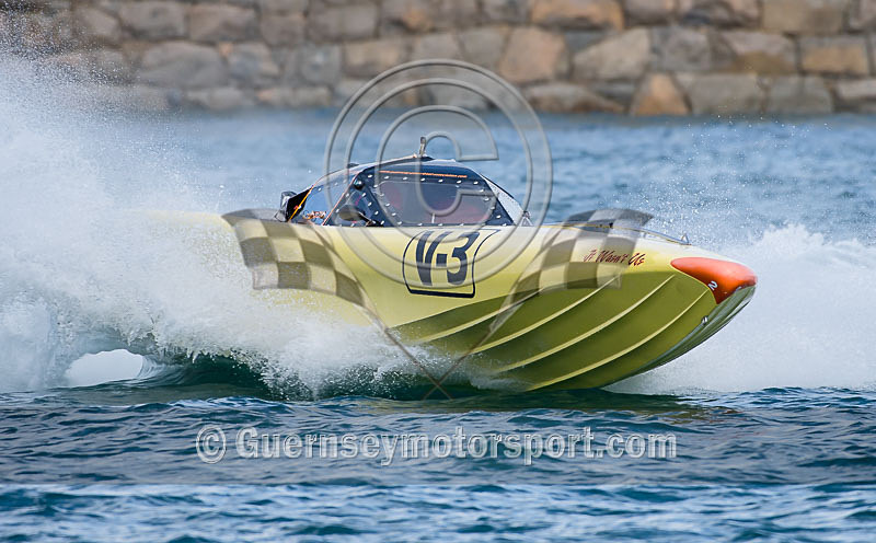 Powerboats_09-10-2016-76 - GPA STANLEY GIBBONS SERIES_RACE-10