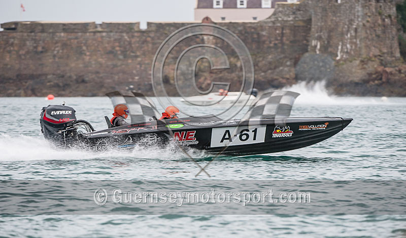 Powerboats_08-10-2016-28 - GPA STANLEY GIBBONS SERIES_RACE-9