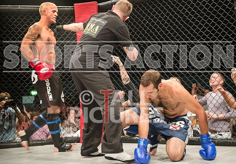 Cage Fighting_2012_Bout 7-17 - BOUT-7