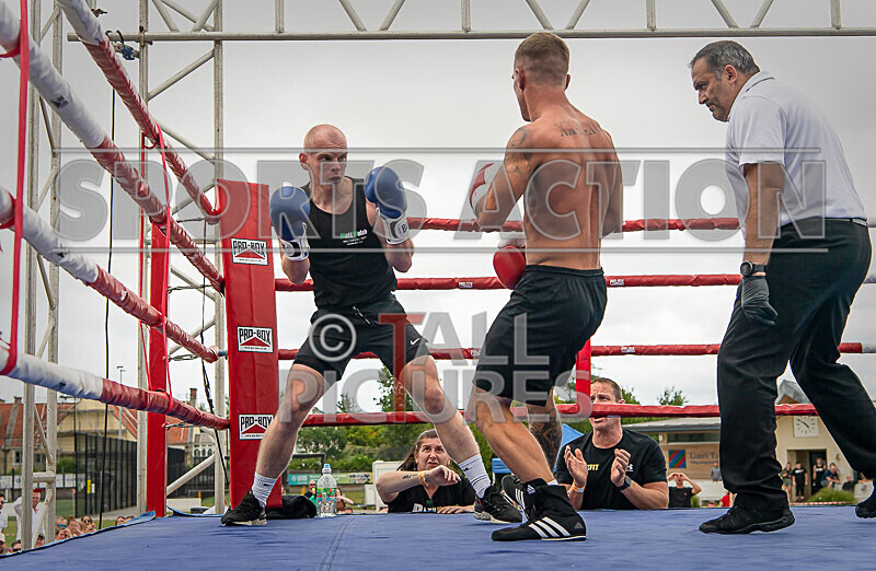 BOUT 6- Jason Danger Mouse Enticott v Martin the Granite Man Savident- - BOUT 6- Jason 'Danger Mouse' Enticott v Martin 'the Granite Man' Savident