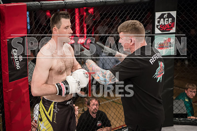 Will Edinburgh v Jacek Pazola-6 - BOUT 4 Will Edinburgh v Jacek Pazola