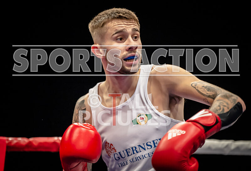 BOUT 5- Scott Little v Corey Rivers-37 - BOUT 5: Scott Little v Corey Rivers