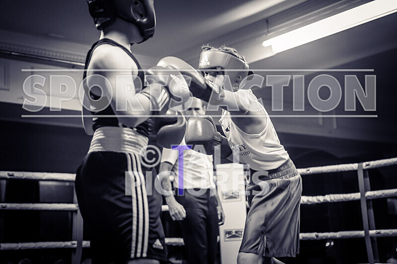 BOUT- 2 - Larsson Doherty v Henry Worsley-21 - BOUT: 2 - Larsson Doherty v Henry Worsley