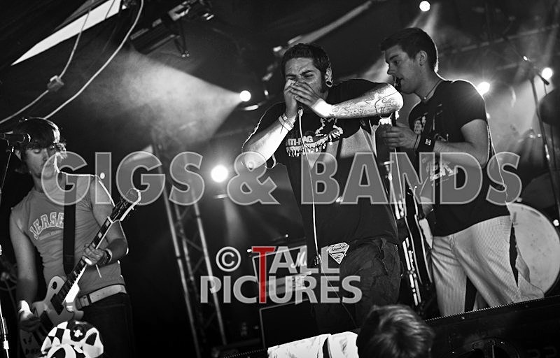 Hold your Fire-13 - HOLD YOUR FIRE