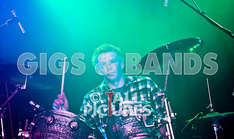 Breaking the Silence-150 - BREAKING THE SILENCE