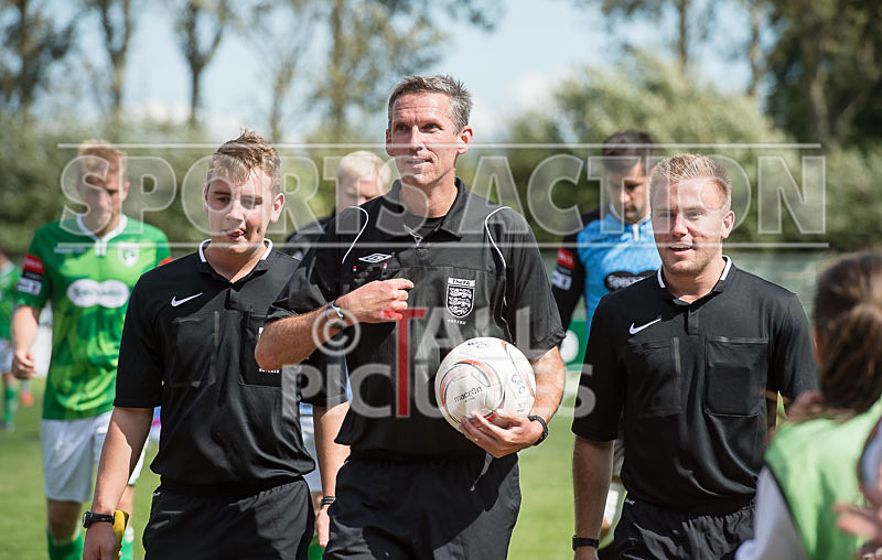 Guernsey FC v Whitstable Town-71 - GUERNSEY FC v WHITSTABLE TOWN