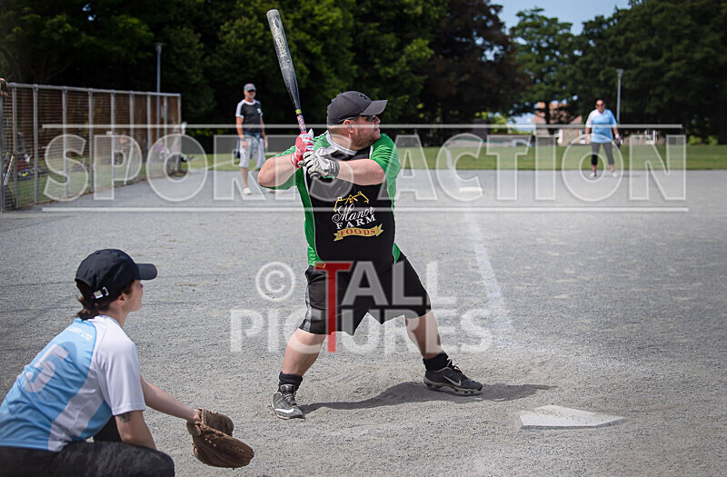 Manor Farm Donkeys v Tomahawks-30 - MANOR FARM DONKEYS v TOMAHAWKS