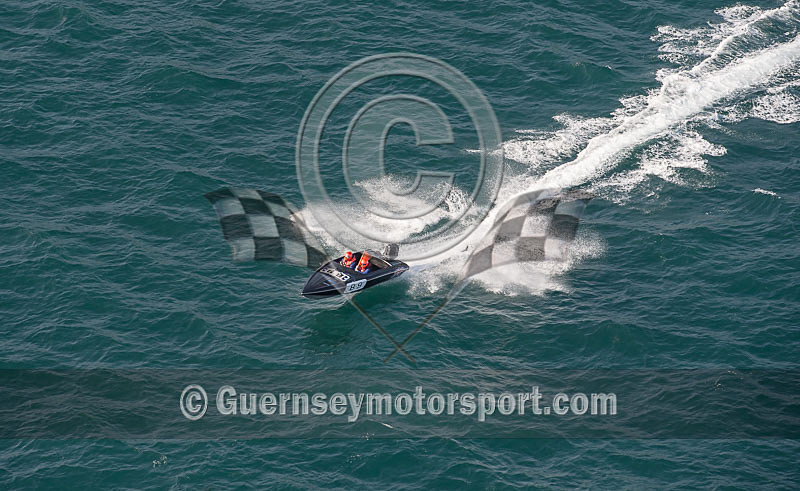 Worlds Powerboats_2014_Race-1-334 - UIM CLASS 3A & 3B WORLD OFFSHORE CHAMPIONSHIP_RACE-1