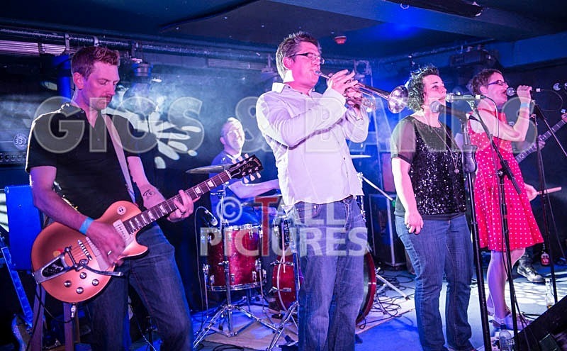 Ray and the Guns-16 - RAY AND THE GUNS