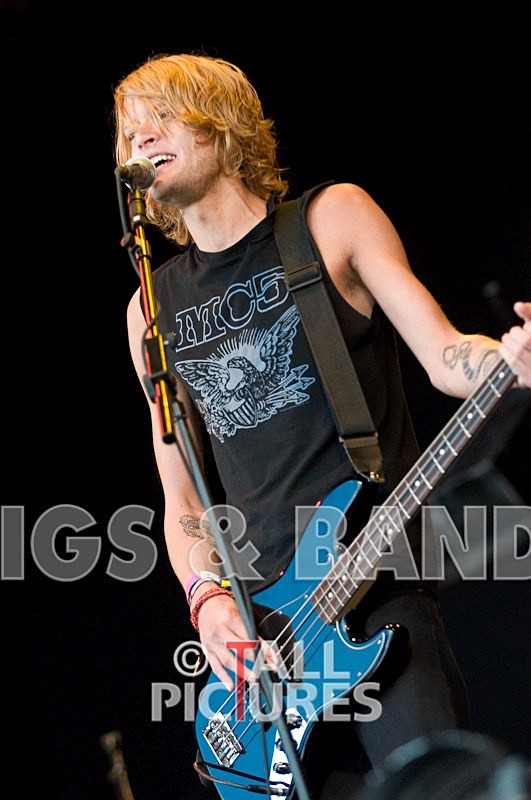 Cage the Elephant-13 - CAGE THE ELEPHANT