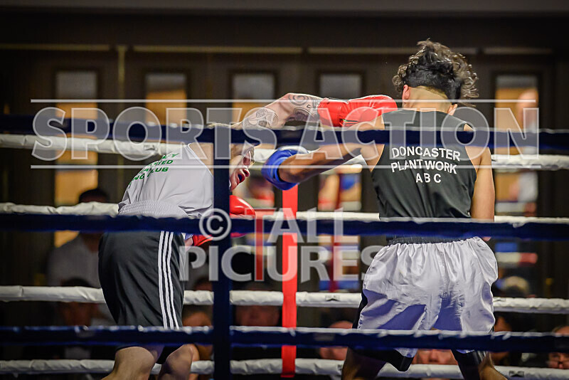 BOUT- 6 - Emile Prevel v Moin Khan-42 - BOUT: 6 - Emile Prevel v Moin Khan