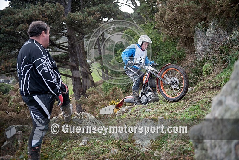 2-Day Trials_2012-10 - 2-DAY TRIALS 2012