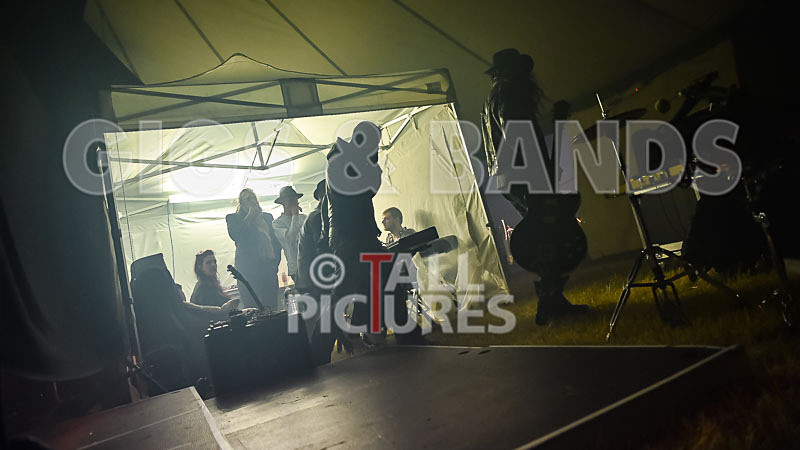 Johnny Cage and the Voodoo Groove-19 - JOHNNY CAGE AND THE VOODOO GROOVE