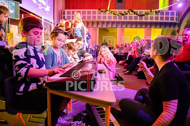 SoPM Christmas Concert 2019-9 - SCHOOL OF POPULAR MUSIC CHRISTMAS CONCERT 2019