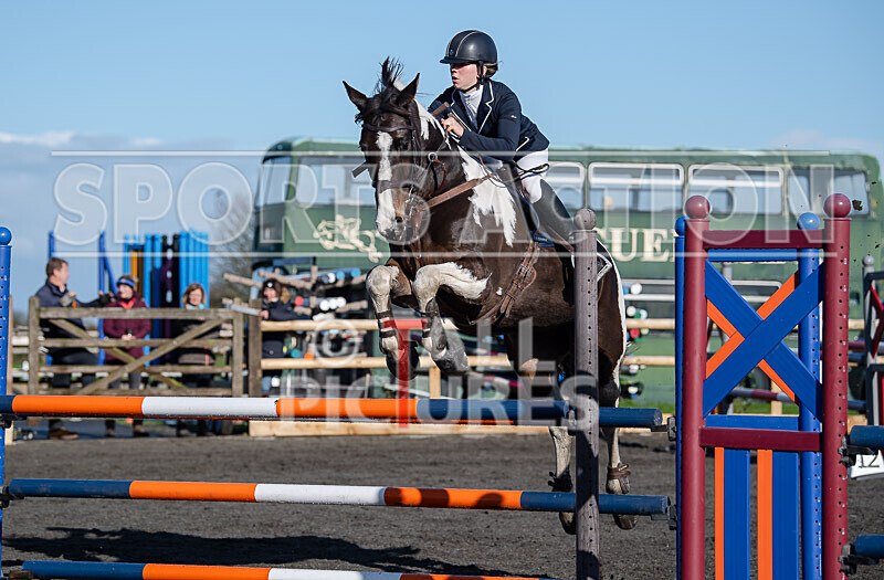 Senior Showjumping_10-11-2019-37 - BS GUERNSEY RALLY 2019-SENIORS