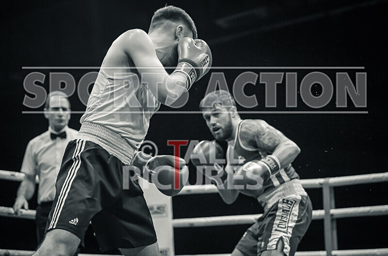 Bout 20_Chris Sumner v Keiran Bailey-1-12 - Bout 20_Chris Sumner v Keiran Bailey