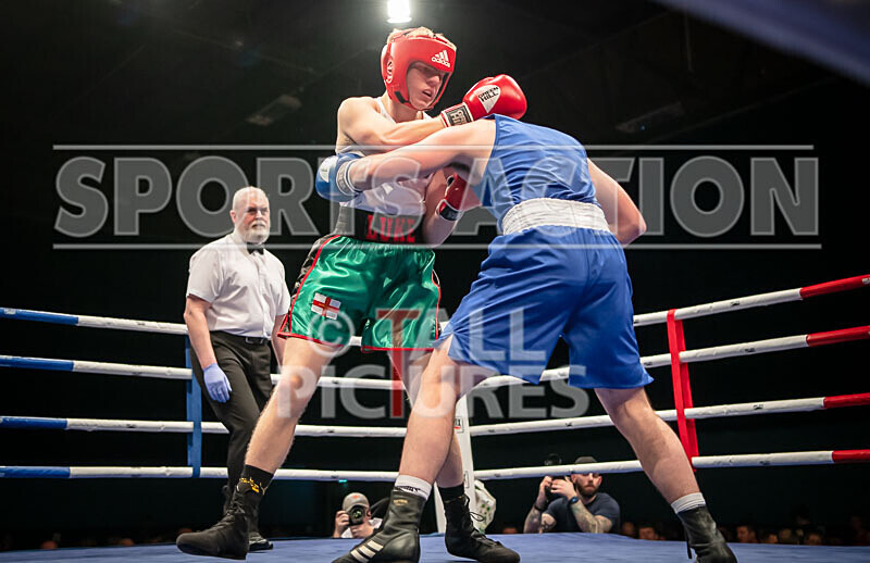 Bout 9_Luke Robert v Taylor McCarthy-20 - Bout 9_Luke Robert v Taylor McCarthy