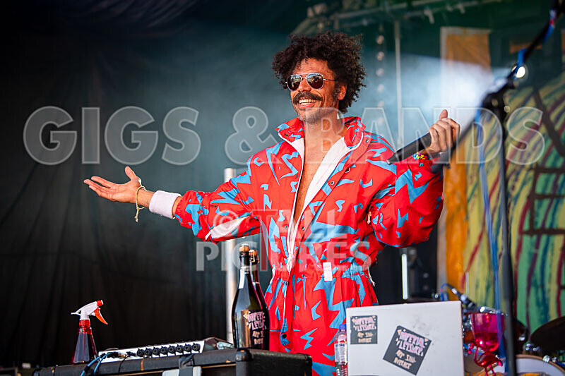 Baron Denden and the IL Sound System-13 - BARON DENDEN AND THE IL SOUND SYSTEM