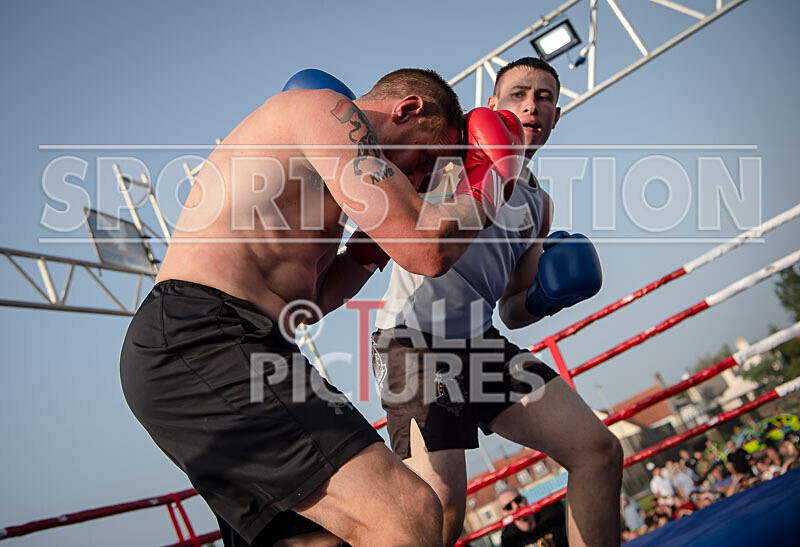 BOUT 9 - Jan -the Destroyer- Dame v Tom Schmiedhuber-43 - BOUT 9 - Jan 'the Destroyer' Dame v Tom Schmiedhuber