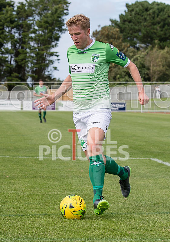 GFC v East Grinstead Town-57 - GUERNSEY FC v EAST GRINSTEAD TOWN