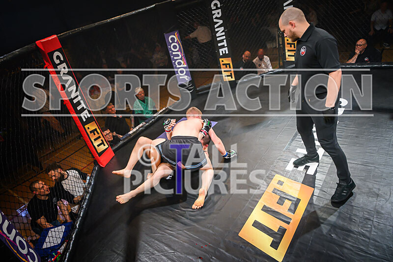 BOUT- 12 - Lucas Smith v Lewis Bourgaize-36 - BOUT 12 - Lucas Smith v Lewis Bourgaize