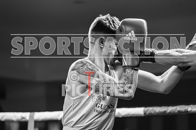 BOUT- 7 - Emile Prevel v Anthony Addison-19 - BOUT 7 - Emile Prevel v Anthony Addison