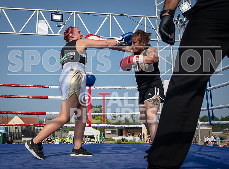 BOUT 5 - Emma -the Mentalist- Martin v Katie -the Lioness- Le Tissier- - BOUT 5 - Emma 'the Mentalist' Martin v Katie 'the Lioness' Le Tissier