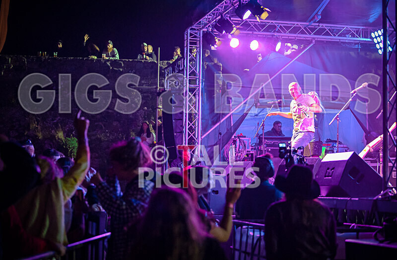 Buffalo Huddleston-650 - BUFFALO HUDDLESTON