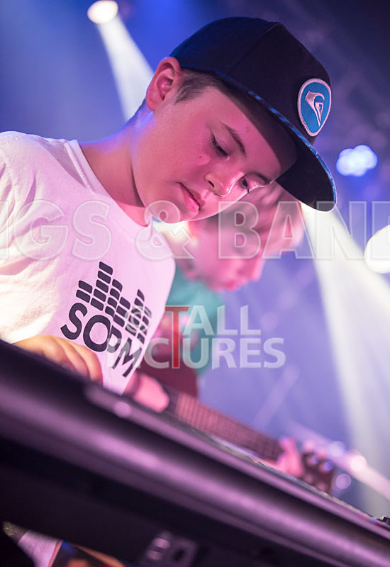 Clash of the Bloosers-12 - CLASH OF THE BLOOSERS