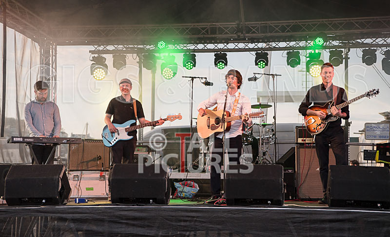 The Secret Smiles-51 - THE SECRET SMILES