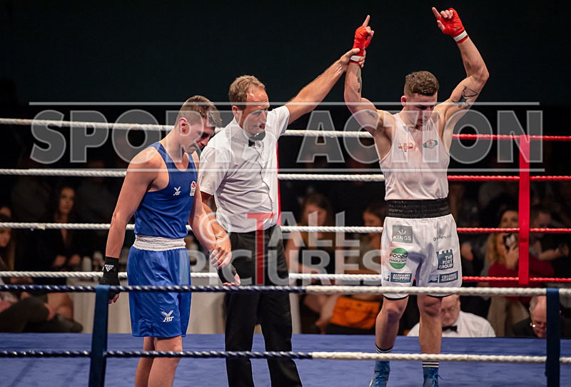 BOUT-21 - Billy Poullain v Ben Vaughan-30 - BOUT-21 - Billy Poullain v Ben Vaughan