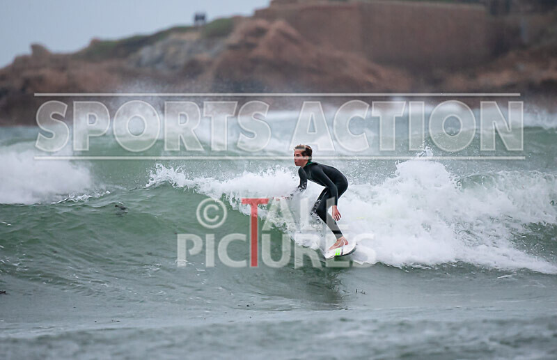 Surfing_01-11-2020-125 - SURFING AT VAZON BAY GUERNSEY