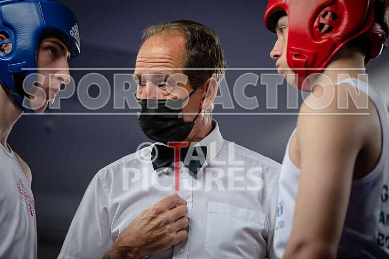 BOUT 4_Ross Vinning v Henry Wells-2 - BOUT 4_Ross Vinning v Henry Wells