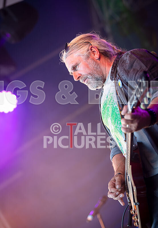 The Sacred Hearts-124 - THE SACRED HEARTS